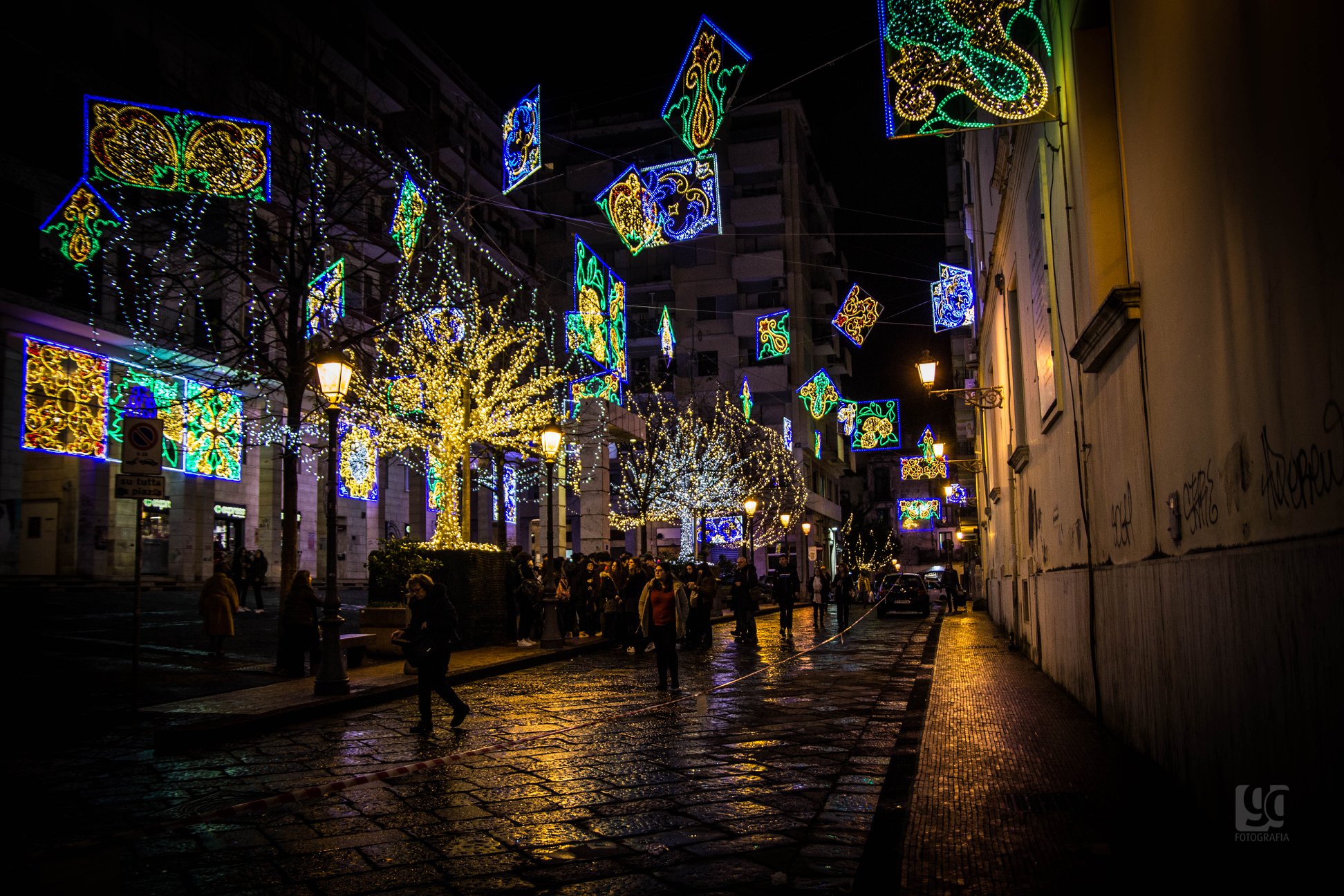 Salerno tra le 20 città con le luci di Natale più belle del mondo