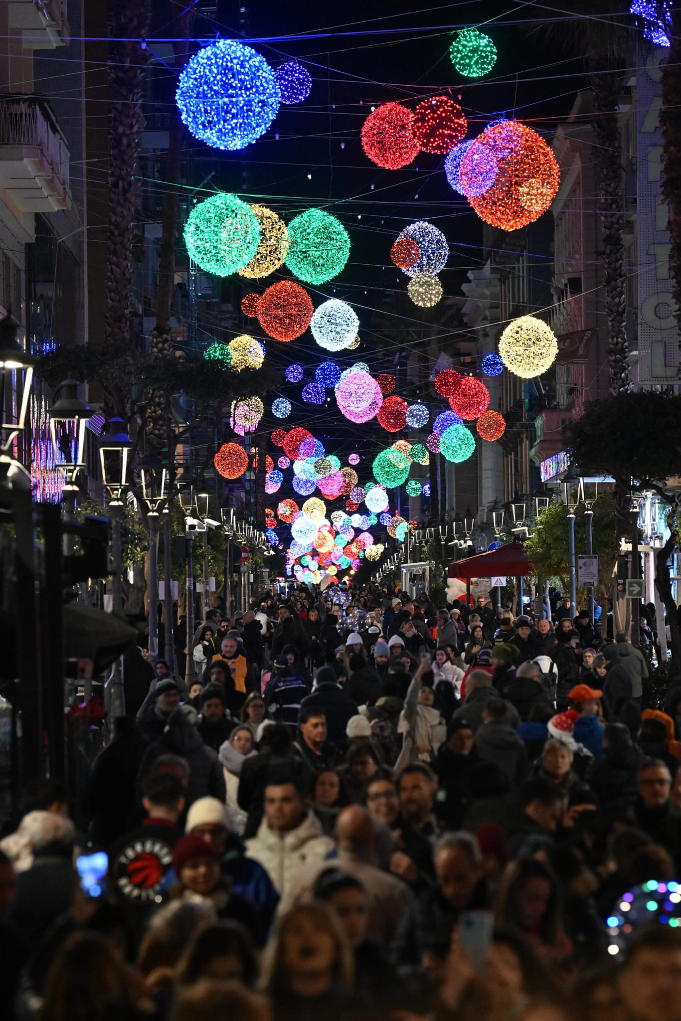 Si chiude la XVIII edizione delle Luci d’Artista di Salerno con numeri da capogiro
