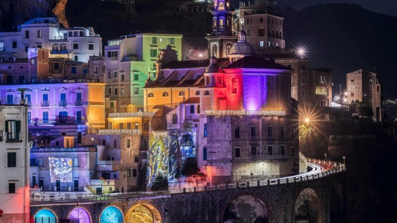 Atrani (SA) proroga le sue suggestive luci di Natale